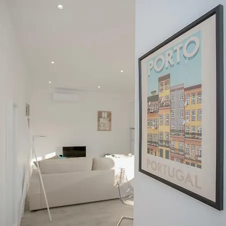Center Spot * Oporto